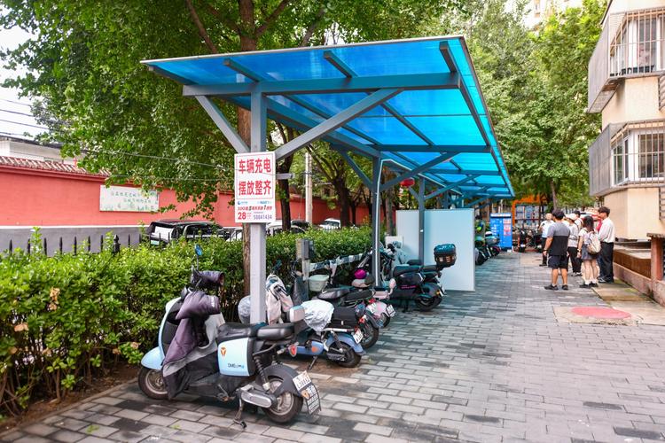 京耀北京牌照电动车出售价目表：老司机告诉你真实行情与避坑指南